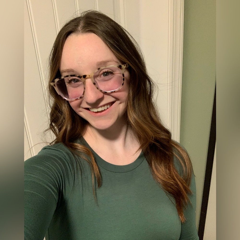 Meet your posher, Katie!